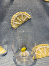 Load image into Gallery viewer, Lemon Icon Stemless Wine Glass