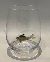 Load image into Gallery viewer, Bull Shark Icon Stemless Wine Glass
