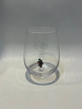 Load image into Gallery viewer, Grape Icon Stemless Wine Glass
