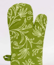 Load image into Gallery viewer, The Food Has Weed In It Oven Mitt
